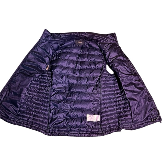 Quince Lightweight Down Packable Puffer Vest Navy size Medium - Picture 4 of 7